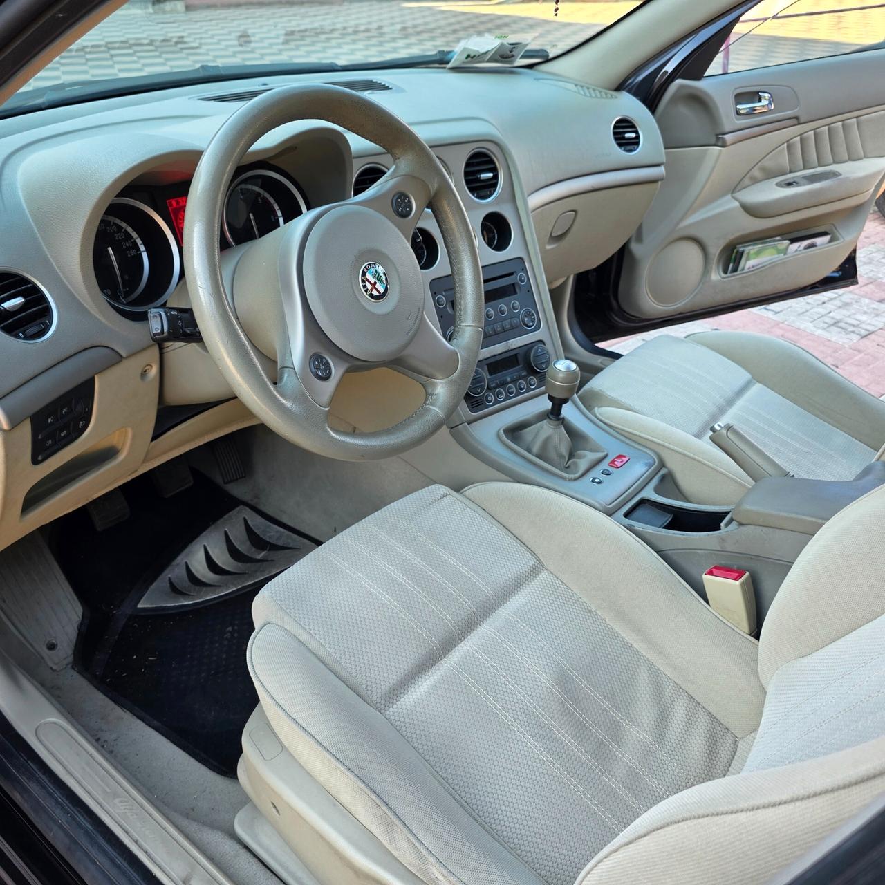 Alfa Romeo 159 1.9 JTDm 16V Distinctive