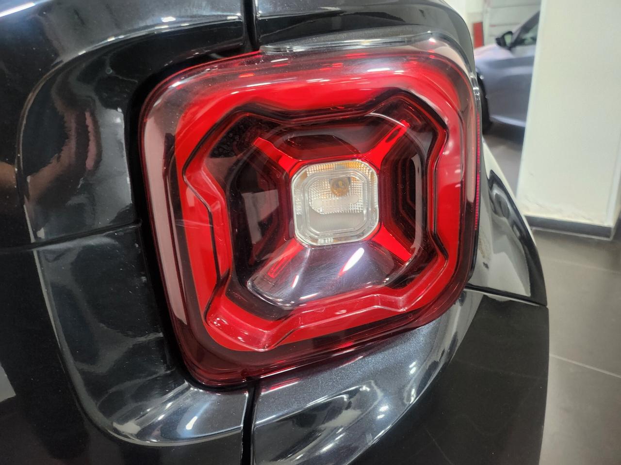 Jeep Renegade 1.3 T4 DDCT Limited