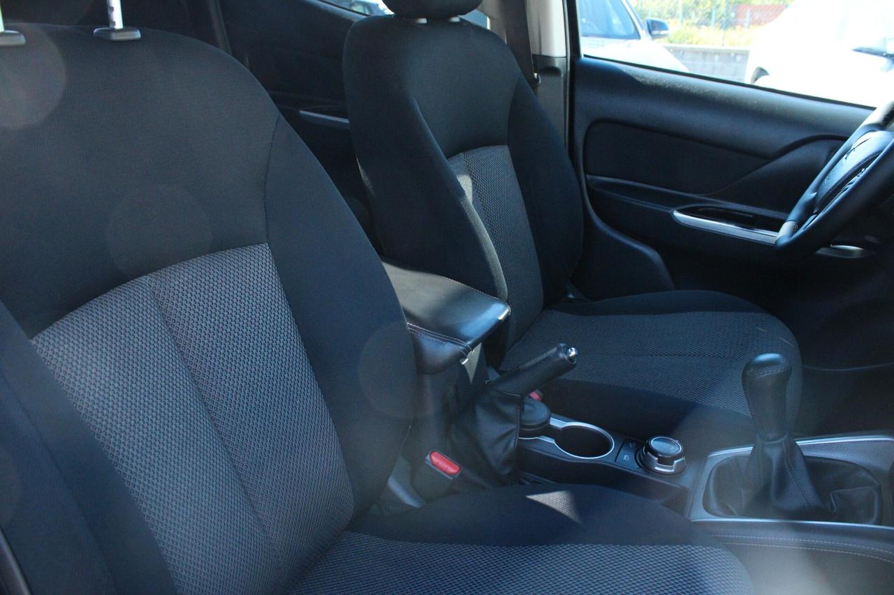 Mitsubishi L200 2.3 D Double Cab 4x4 Super Select Diamond