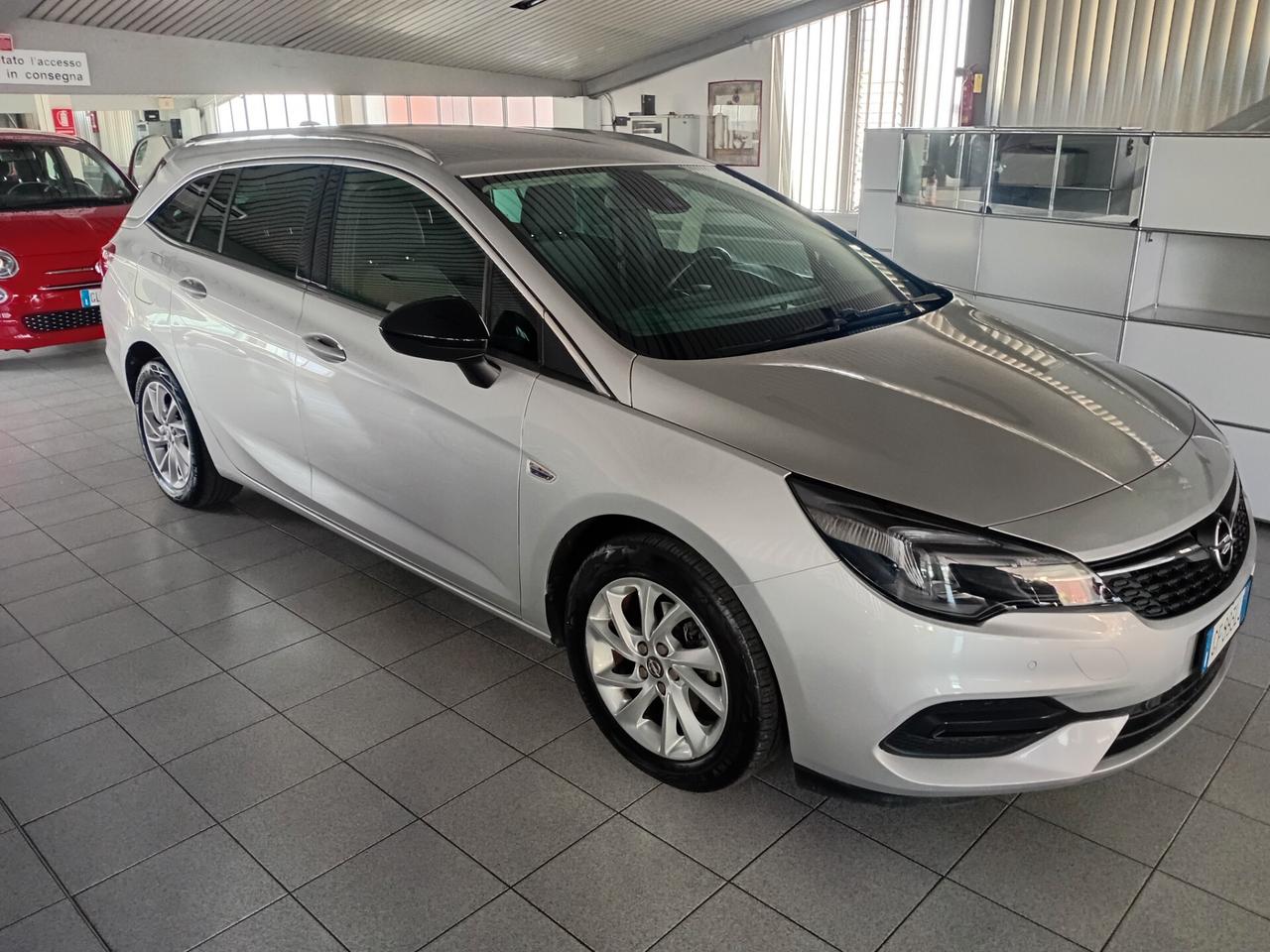 Opel Astra 1.5 CDTI 122 CV S&S Sports Tourer Business Elegance