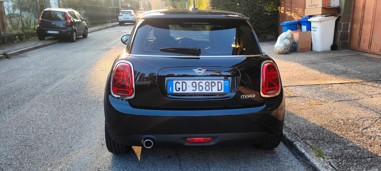 Mini Cooper 1.5 Business
