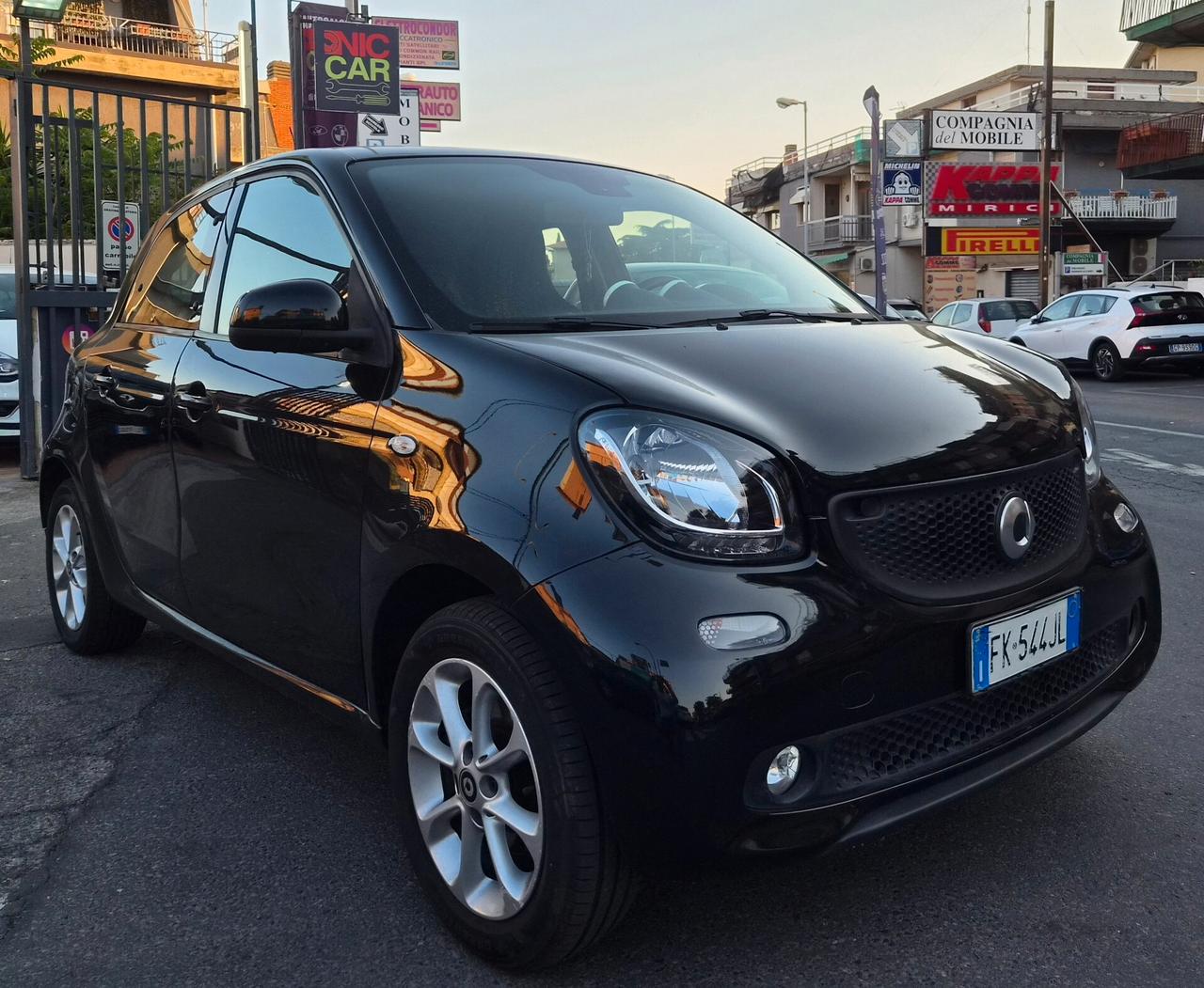 Smart ForFour 70 1.0 Prime