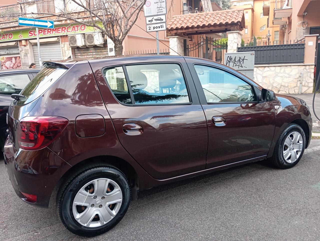 Dacia Sandero 1.5 dCi Lauréate offerta del mese