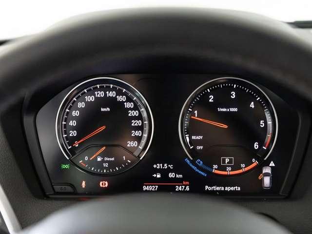 BMW 118 Serie 1 F/20-21 2015 118d Urban 5p auto