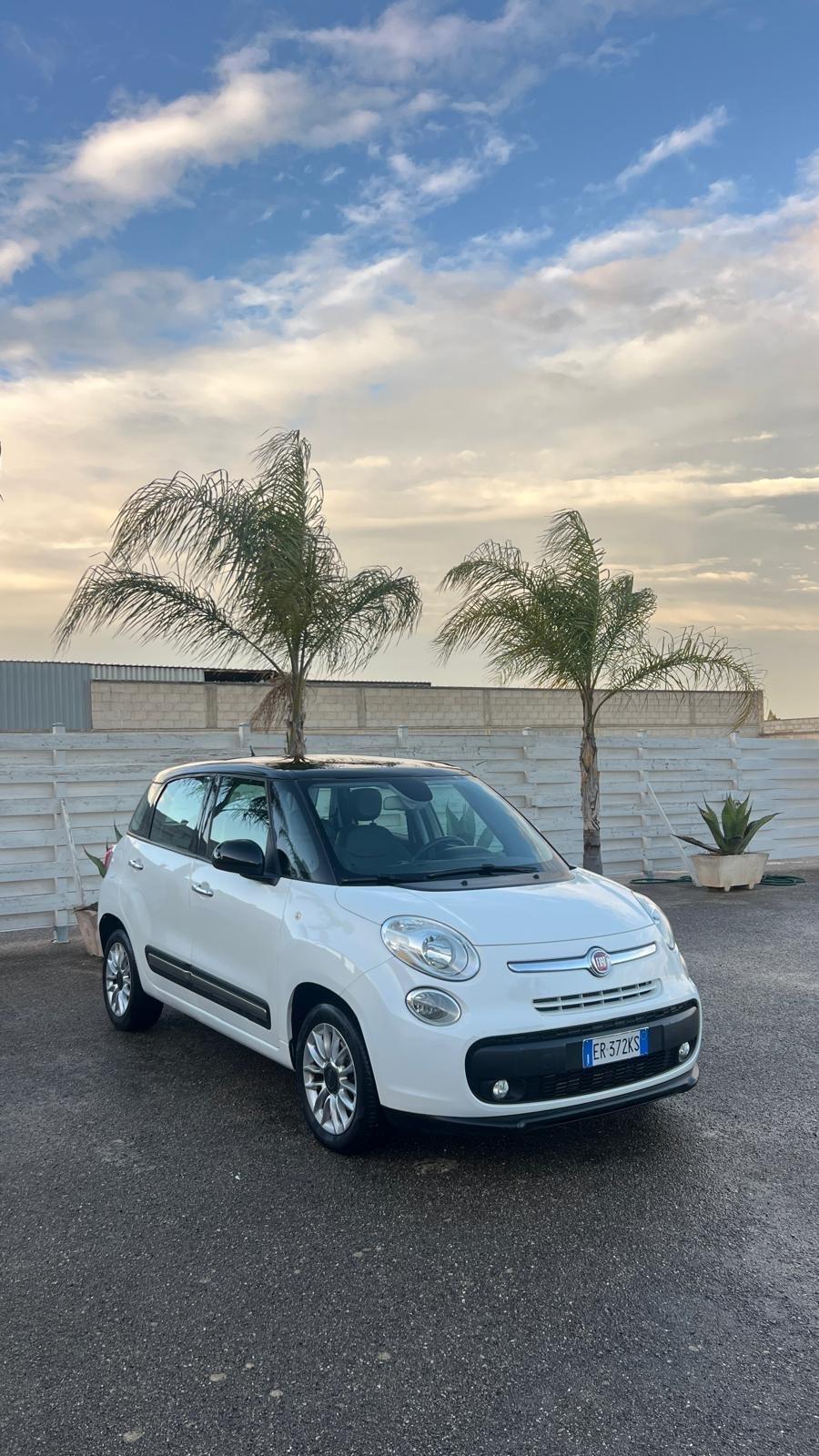 Fiat 500L 1.6 Multijet Lounge tetto panoramico