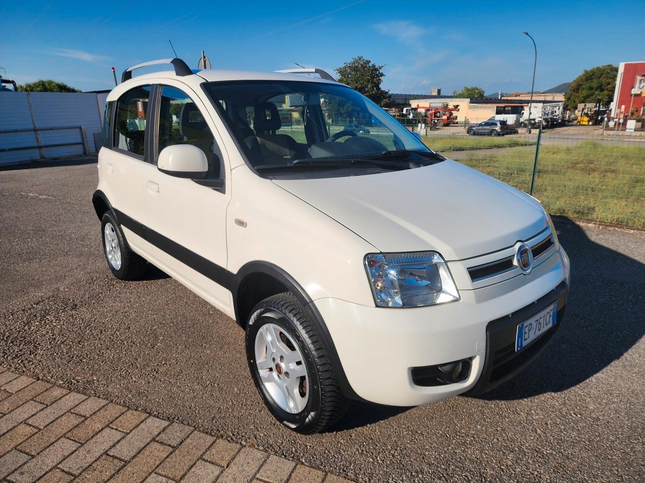 Fiat Panda 1.3 MJT 16V DPF 4x4 Climbing