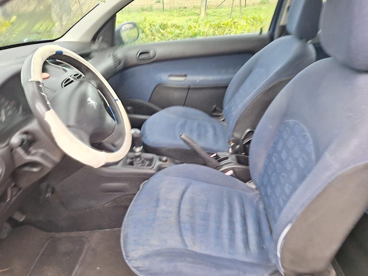 Peugeot 206 1.1 Benzina.