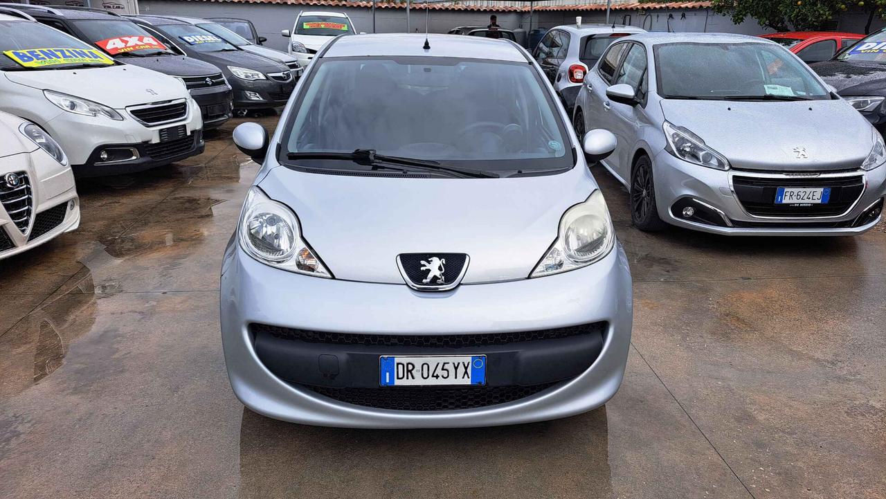 Peugeot 107 1.0 68CV 5p. Urban Move