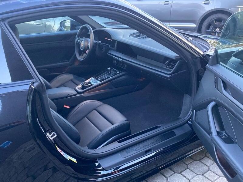 Porsche 911 911 Carrera 4 GTS 541 CV (992.2)