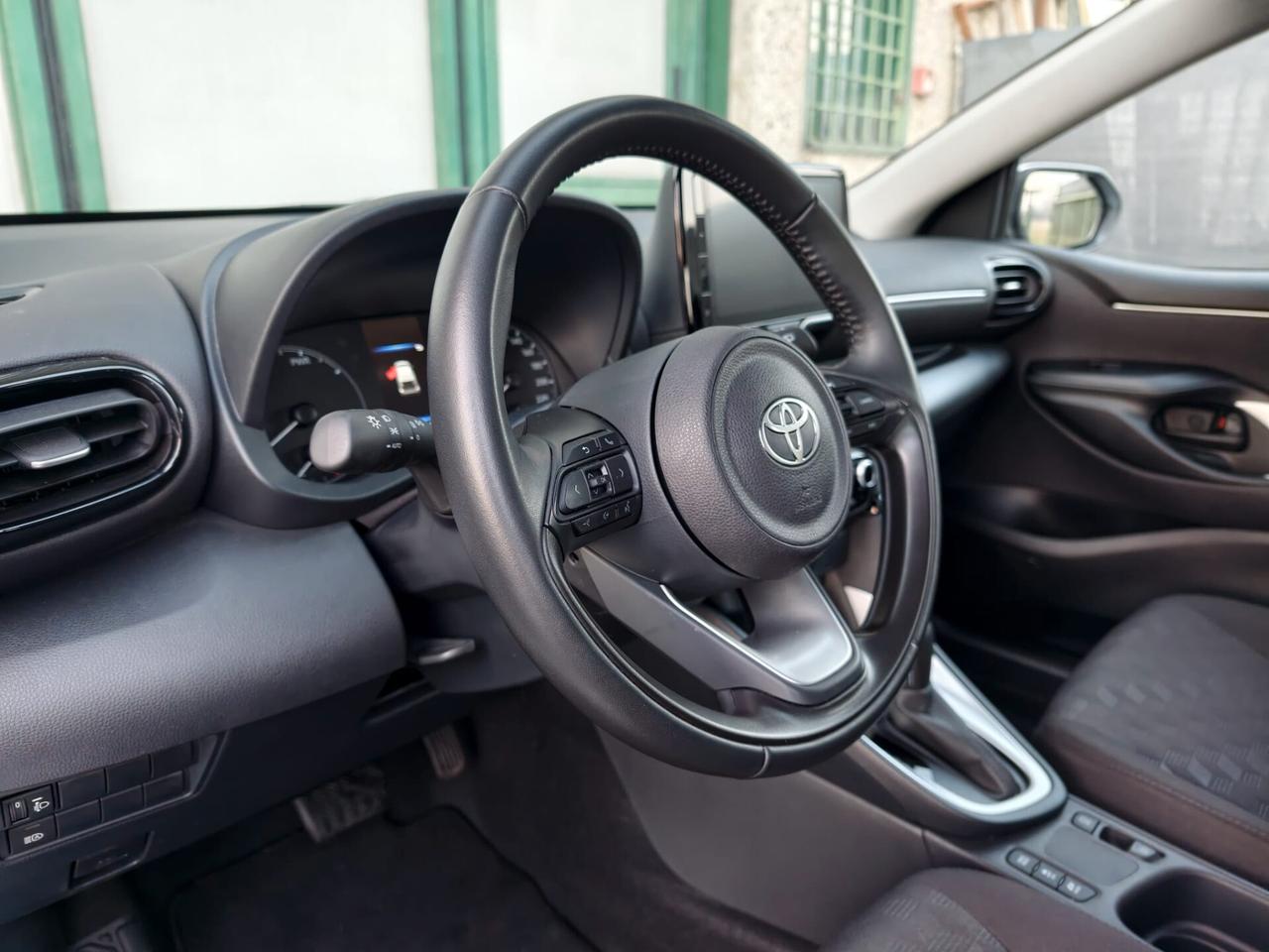 Toyota Yaris IBRIDA NO VINCOLI FINANZIARI NUOVA 2024