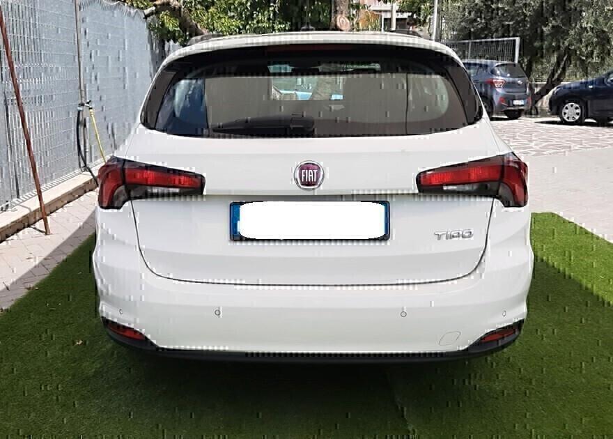 Fiat Tipo promo finanziamento euro 7990 1.3 Mjet