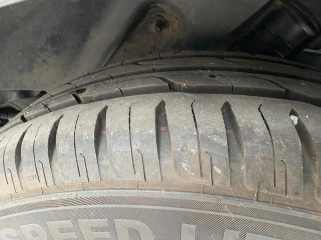 PEUGEOT 208 1.2 PureTech S&S