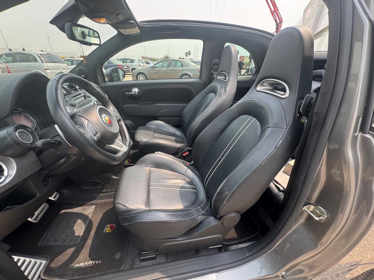 Abarth 500 C 1.4 Turbo T-Jet