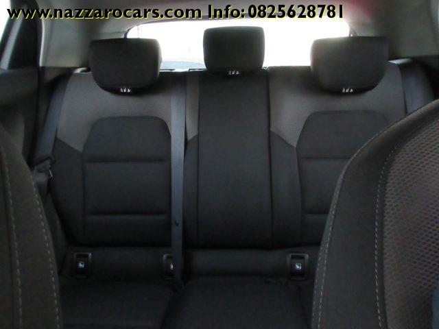 RENAULT Clio TCe 100 CV 5 porte Business NAVIG