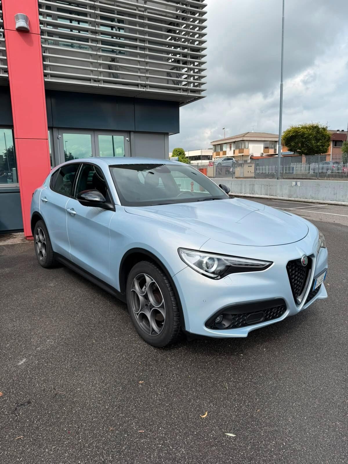 Alfa Romeo Stelvio 2.2 Turbodiesel 190 CV AT8 Q4 Business