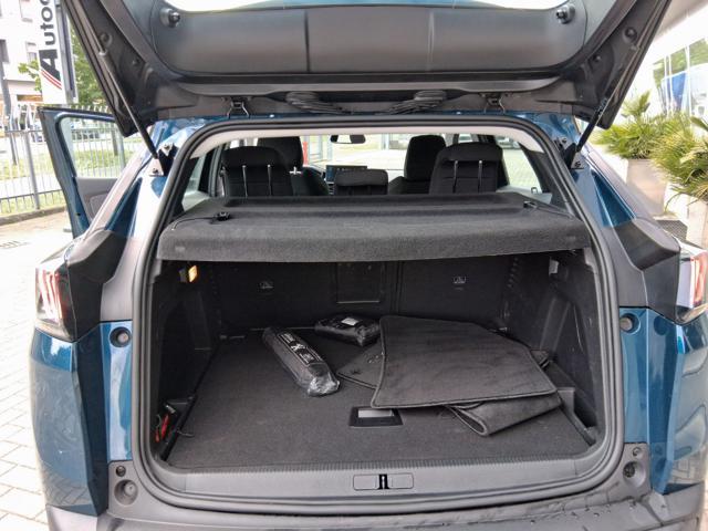 PEUGEOT 3008 BlueHDi 130 S&S EAT8 Active Business