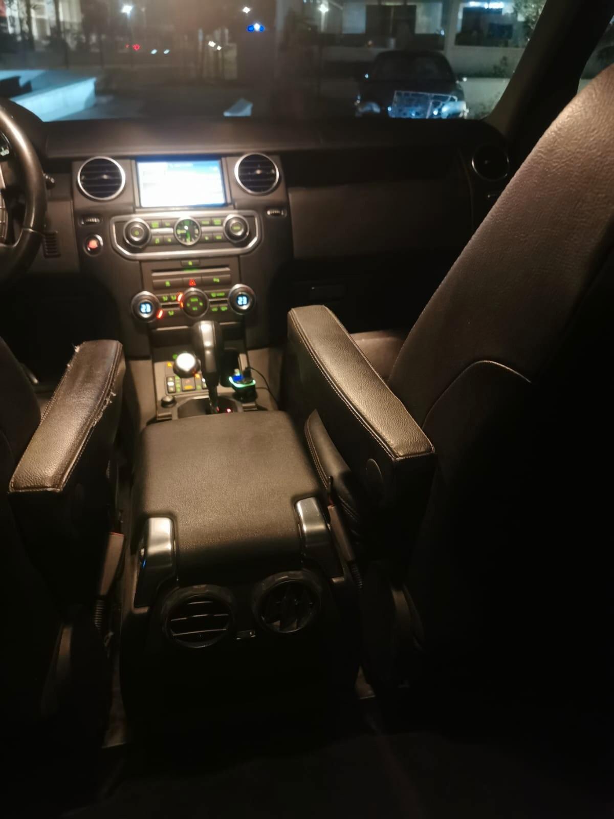 Land Rover Discovery 4 3.0 SDV6 245CV HSE