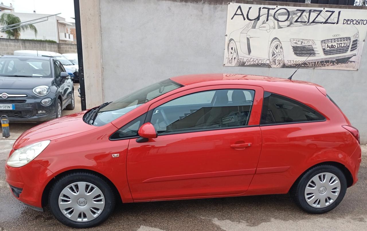 Opel Corsa 1.2 3 porte Club