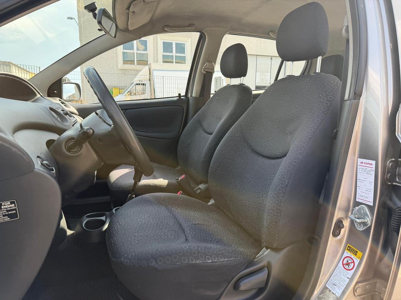 Toyota Yaris tdi D-4D Sol