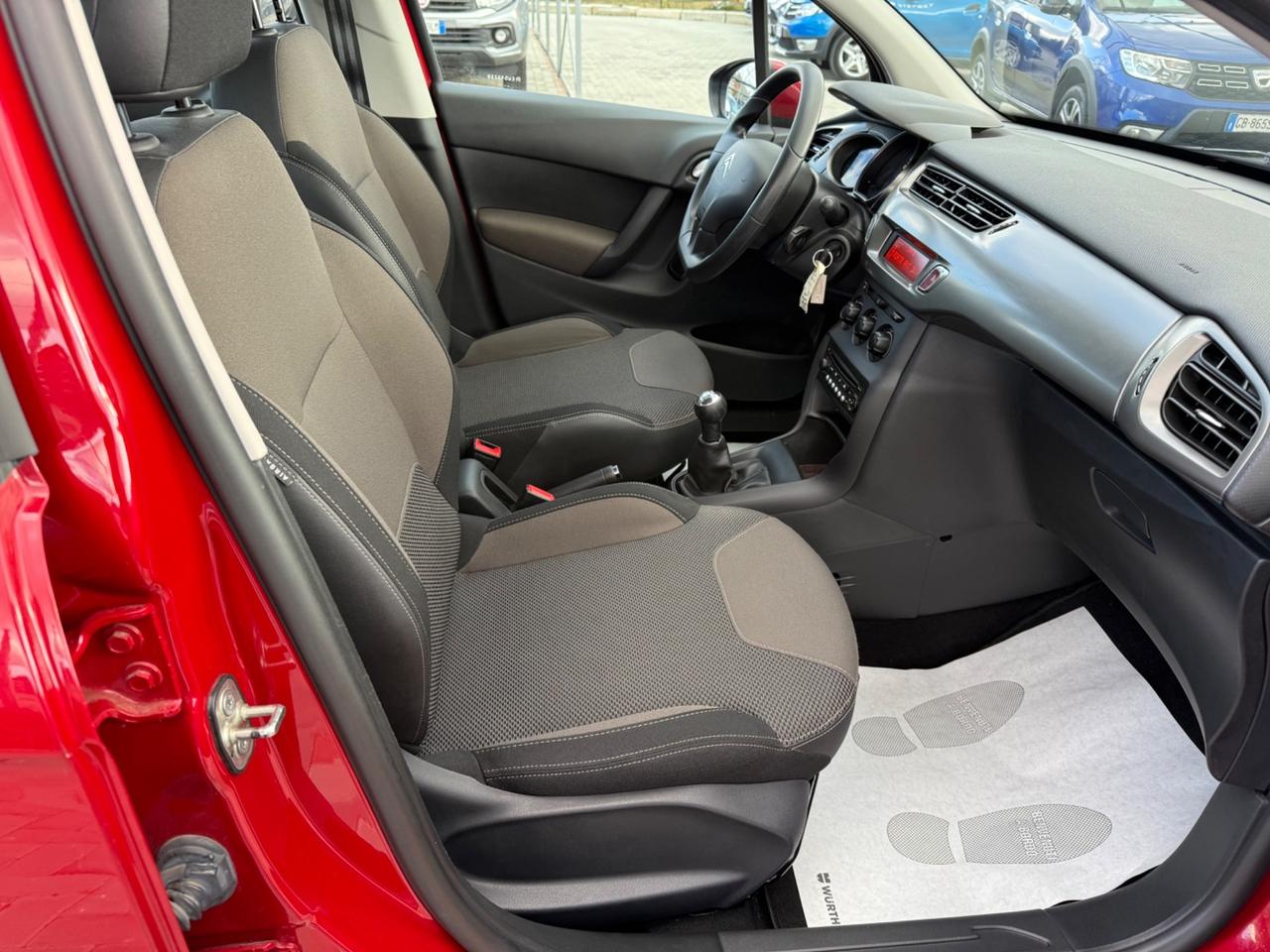 Citroen C3 1.2 VTi 82 Seduction 63000 KM