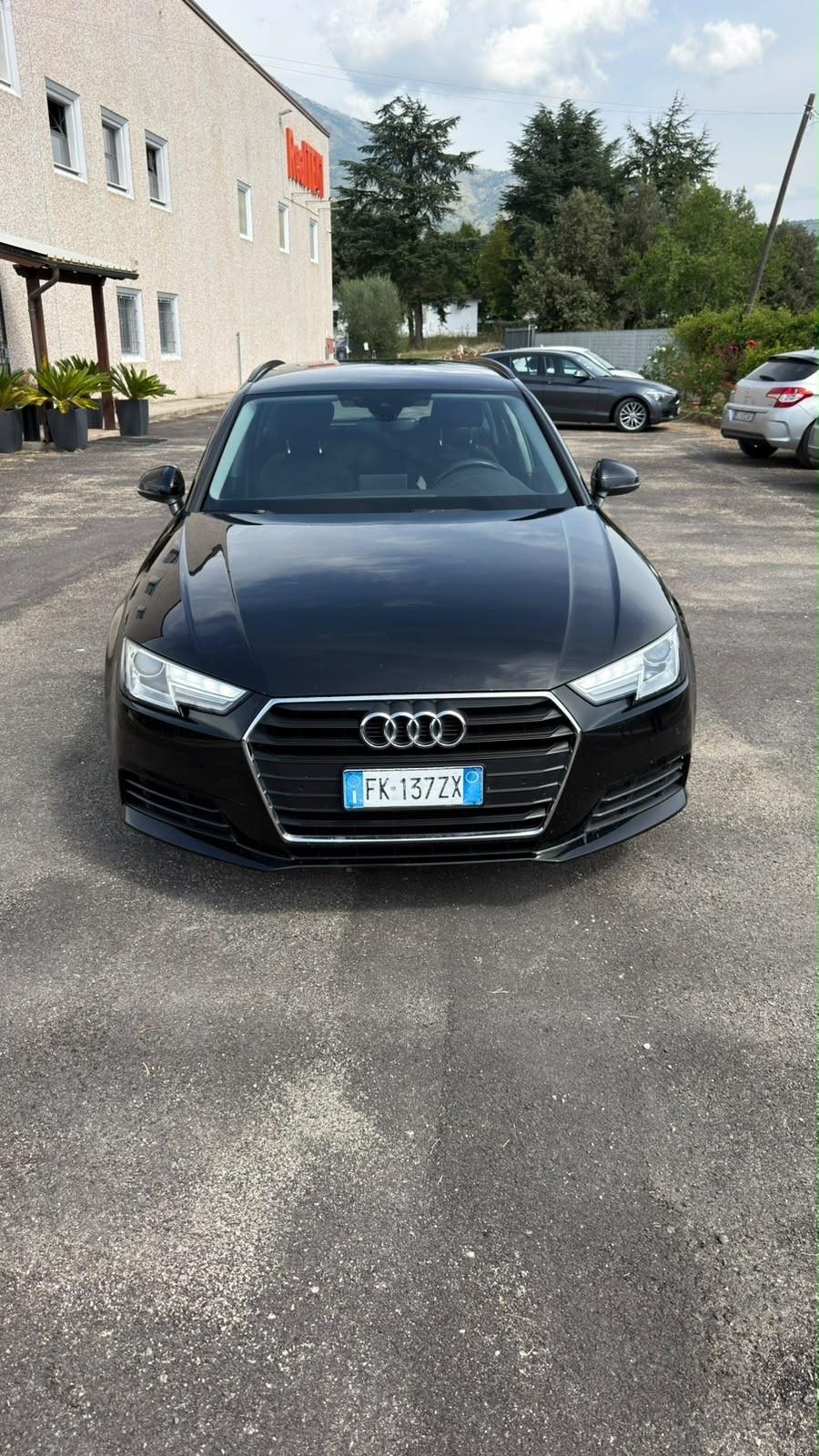 Audi A4 Avant 2.0 TDI 150 CV S tronic line edition