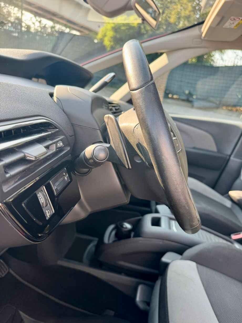 Citroen C4 Picasso 1.6 HDI 116 CV 7 POSTI
