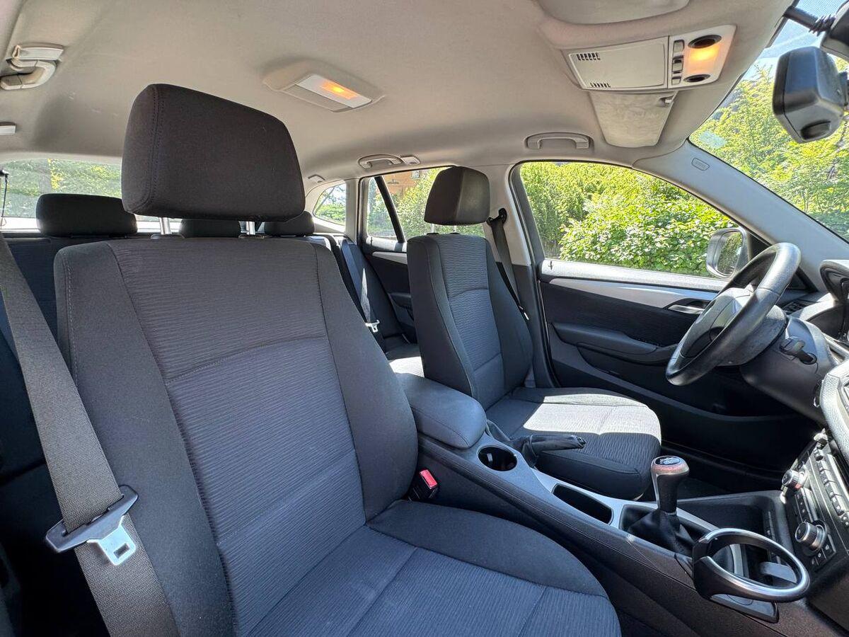BMW X1 Xdrive18d Attiva
