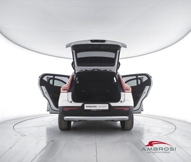 VOLVO XC40 2.0 b3 Core auto