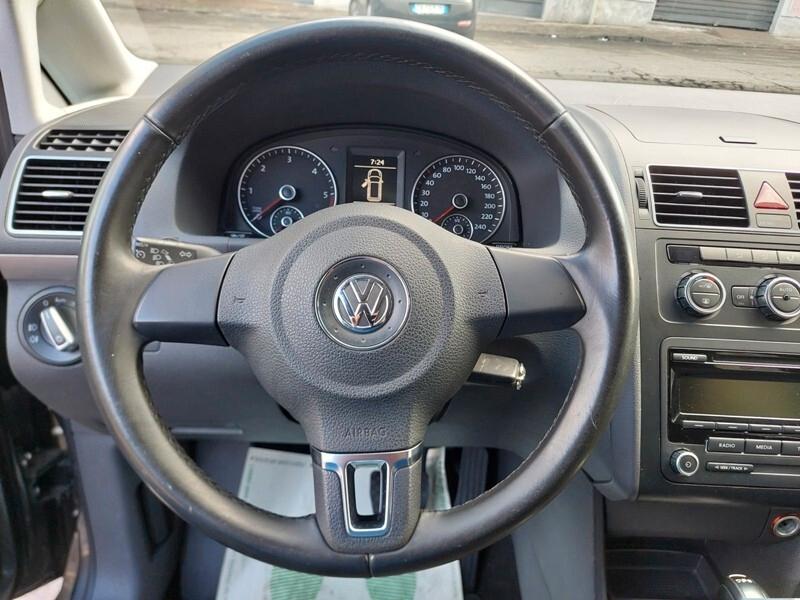 Volkswagen Touran Business 1.6 TDI DSG Comfortline