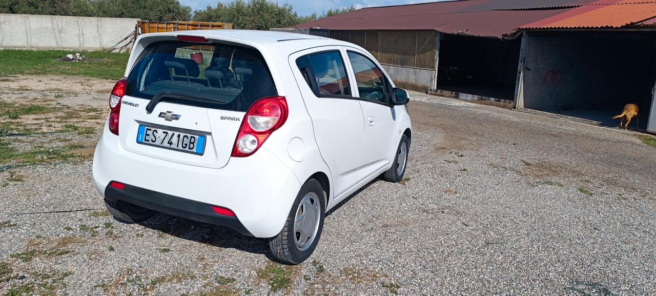 Chevrolet Spark Special edition Bubbles my13