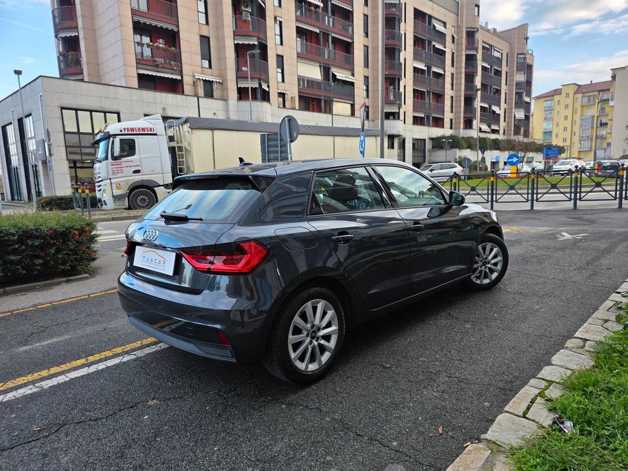 Audi A1 1.0 25 TFSI Business 2 TAGLI #8183
