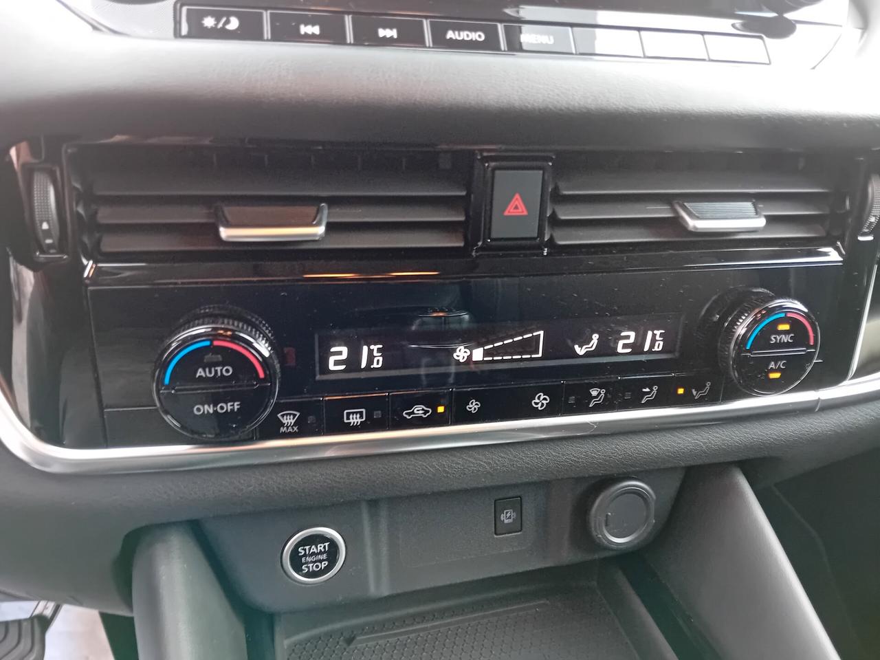 Nissan Qashqai MHEV 140 CV N-Connecta