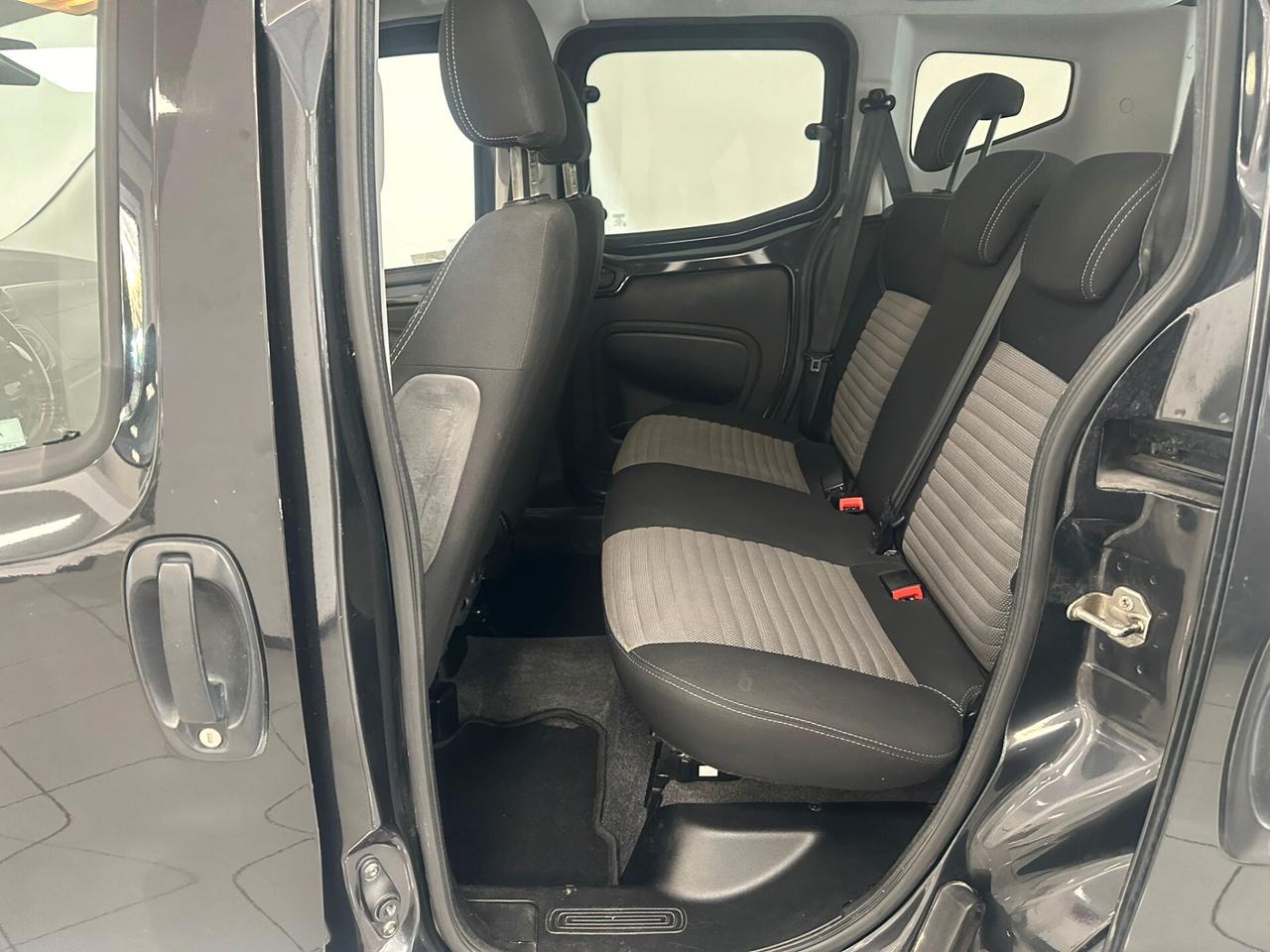 Fiat Qubo 1.3 MJT 95 CV Trekking