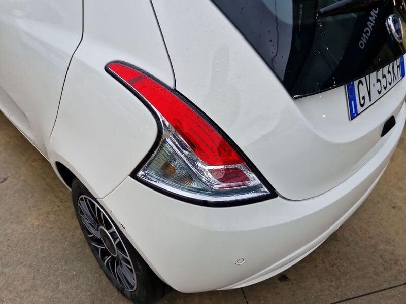 Lancia Ypsilon III 2021 1.0 firefly hybrid Platino s&s 70cv