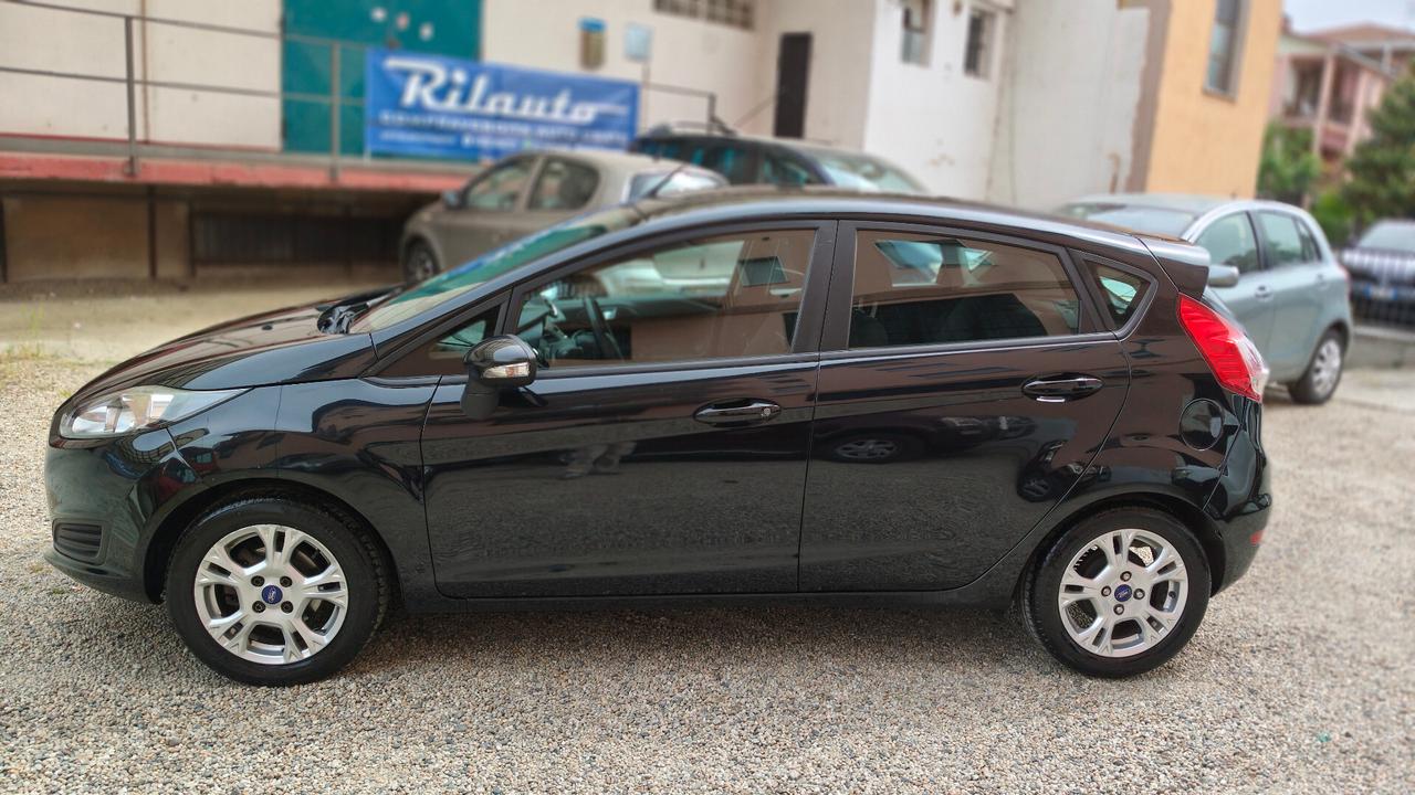 Ford Fiesta 1.5 TDCi 75CV 5p Titanium