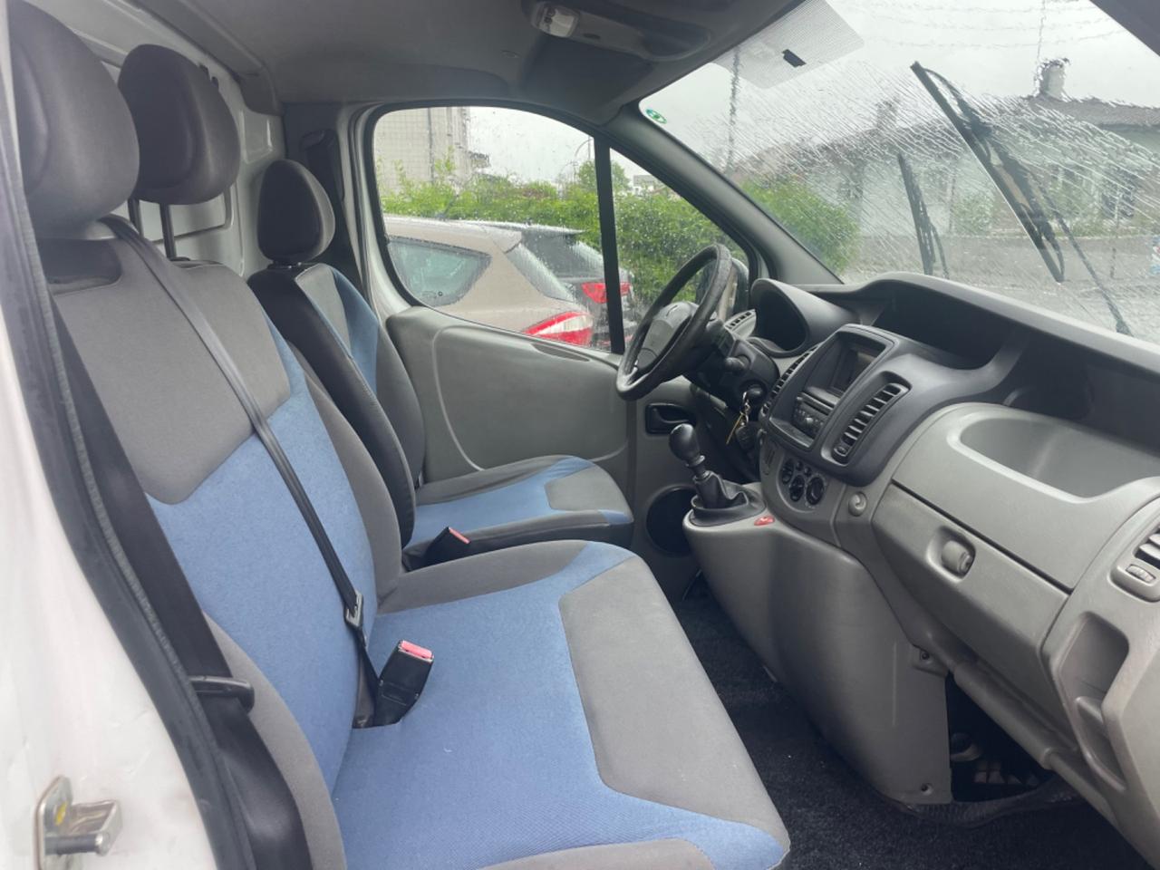 Renault T27 115 cv furgone
