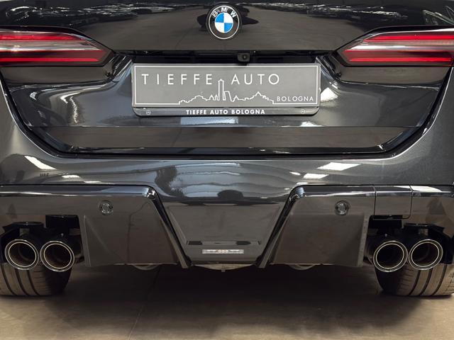 BMW M5 Touring * FULL OPTIONAL / IVA ESPOSTA*