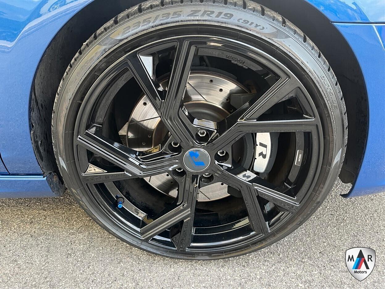 Volkswagen Golf 2.0 TSI 4mot. DSG 3p. R