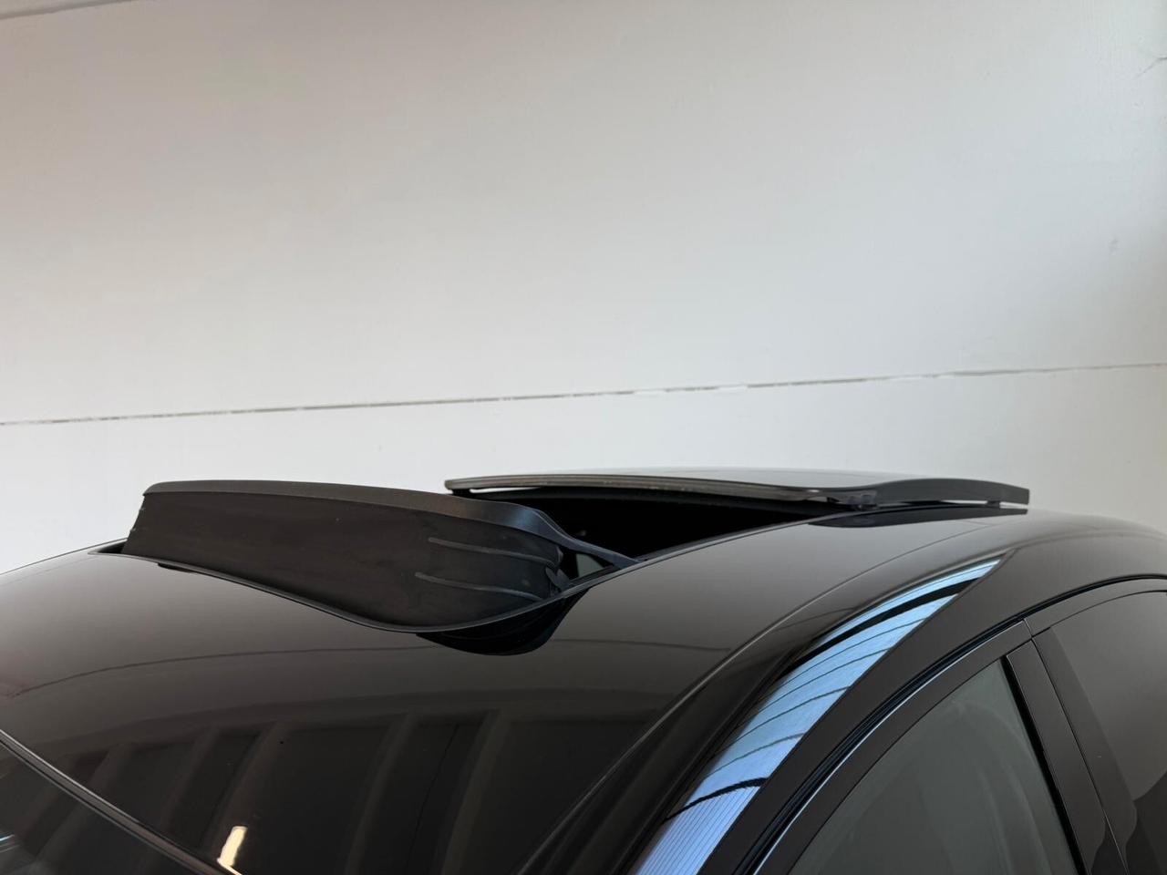 Porsche Macan 3.6 Turbo full optional GANCIO TRAINO+CHRONO+CARBO+SCARICO+DOPPIO TETTO