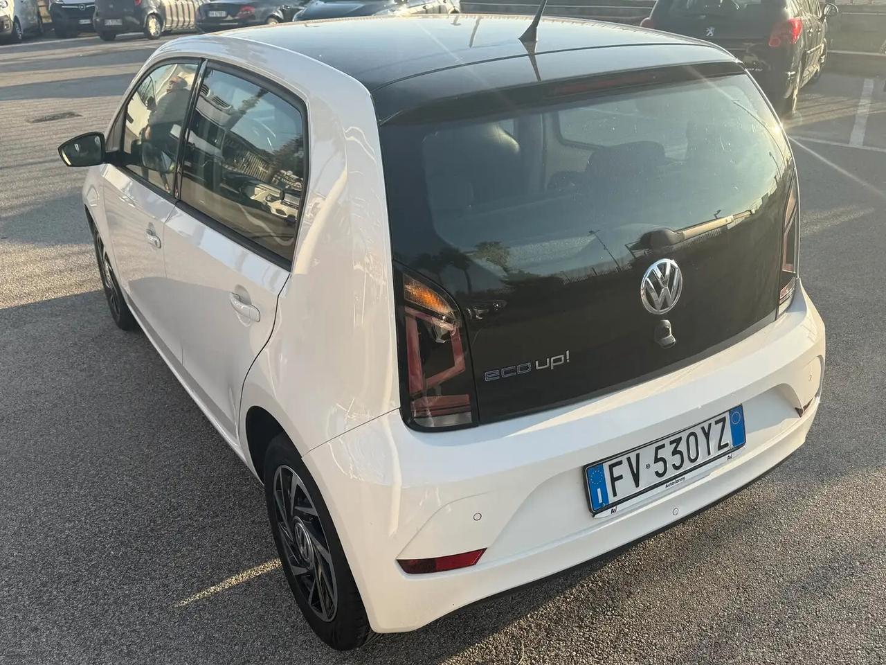 Volkswagen up! 1.0 5p. eco high 68cv Bi-Color Metano!!!!