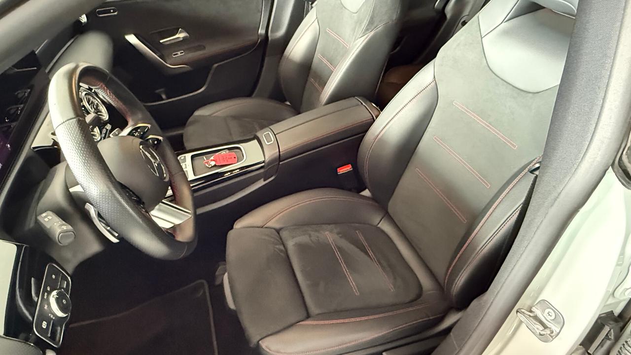 MERCEDES CLA 200 D PREMIUM AMG TETTO