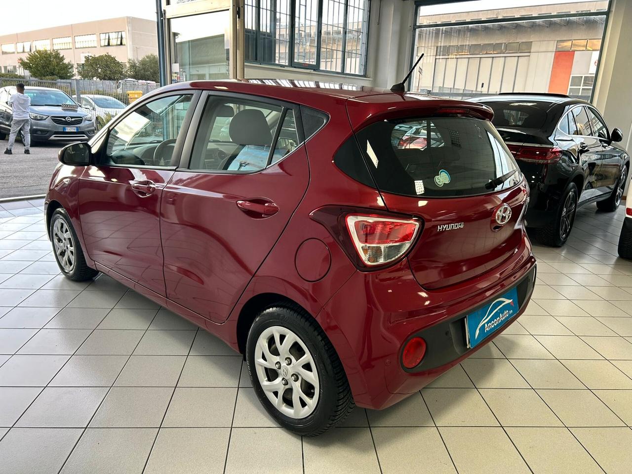 Hyundai i10 1.0B X NEOPATENTATI 2017