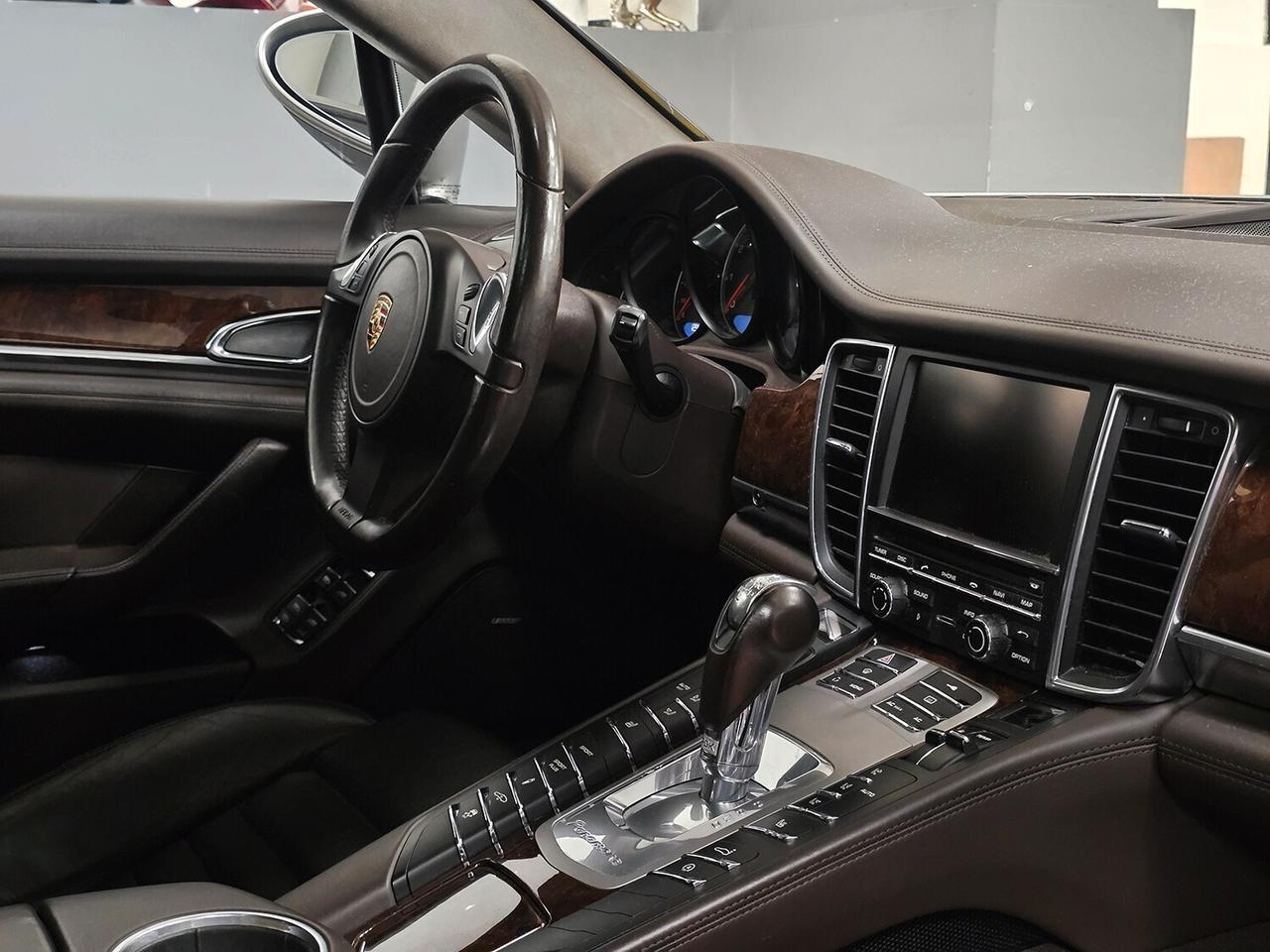 PORSCHE PANAMERA I 4.8 TURBO ITALIANA _ SERVICE BOOK COMPLETO _ TETTO PANORAMICO _ FRENI CARBOCERAMICI _ TOP!!