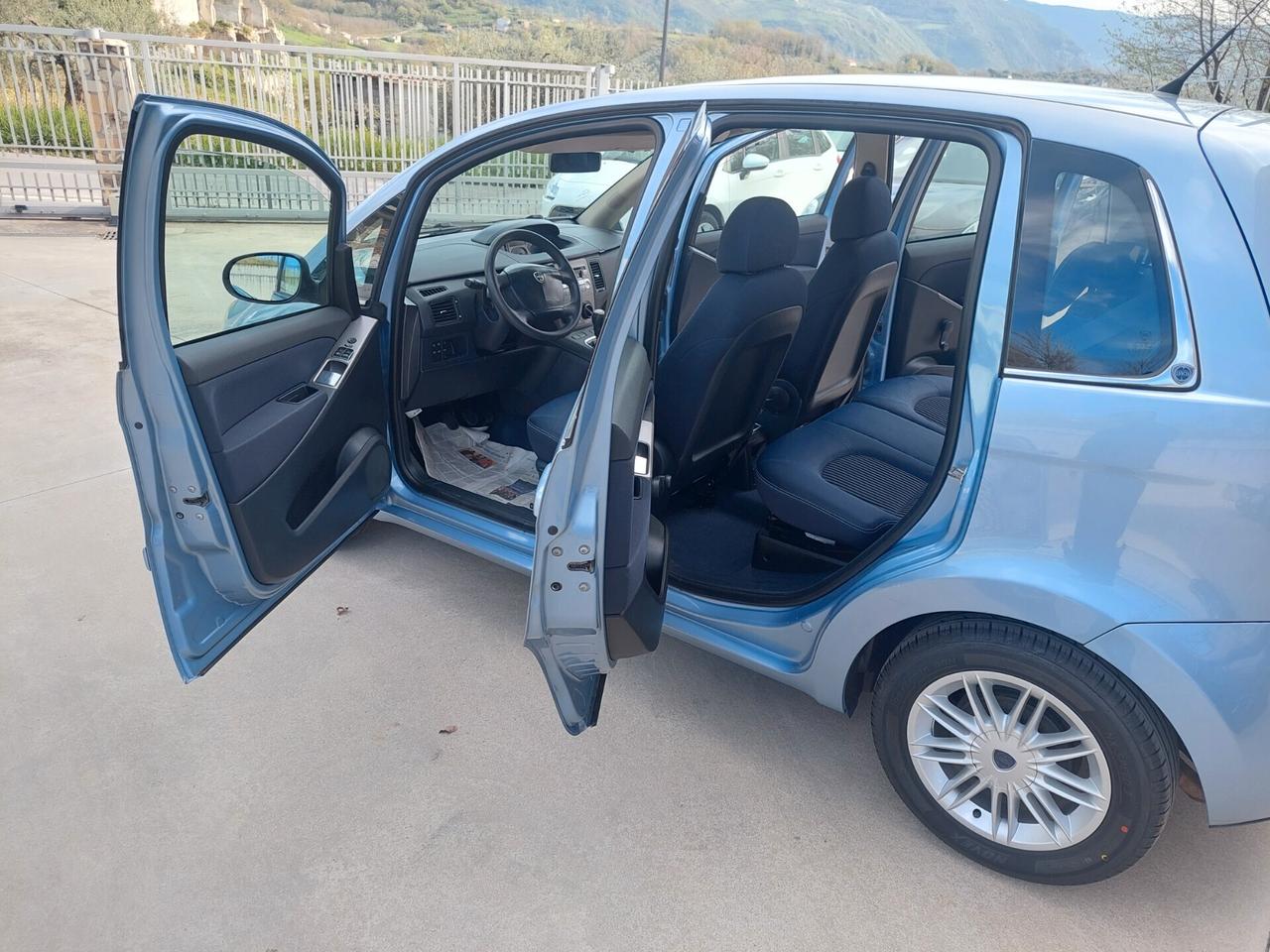 Lancia MUSA 1.3 Mjt 95 CV Gold 2011 km certificati