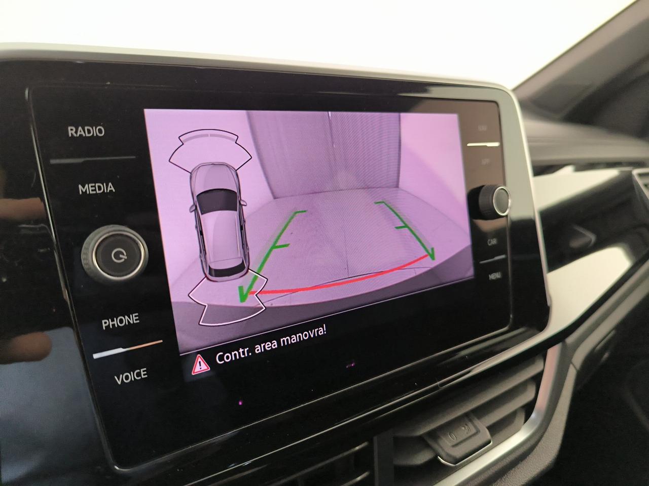 Volkswagen T-Roc 1.5 tsi r-line dsg