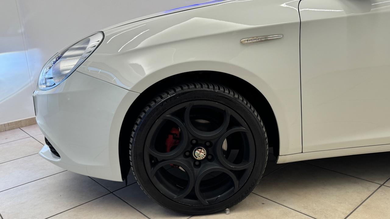 Alfa Romeo Giulietta 1.6 JTDm-2 105 CV Distinctive-2012