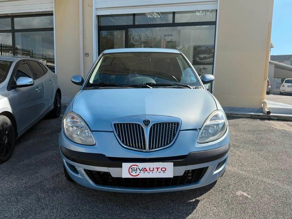 Lancia Ypsilon 1.2 Argento