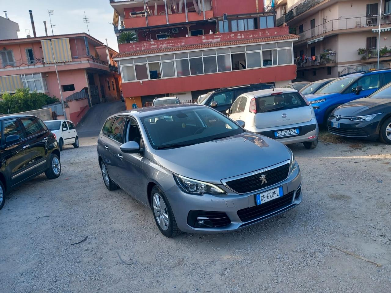 Peugeot 308 BENZINA 1.2