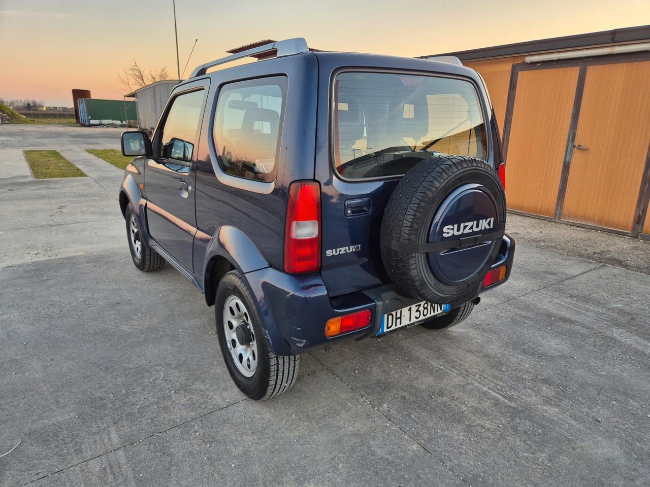 Suzuki Jimny 1.3i 16V cat 4WD JLX Più