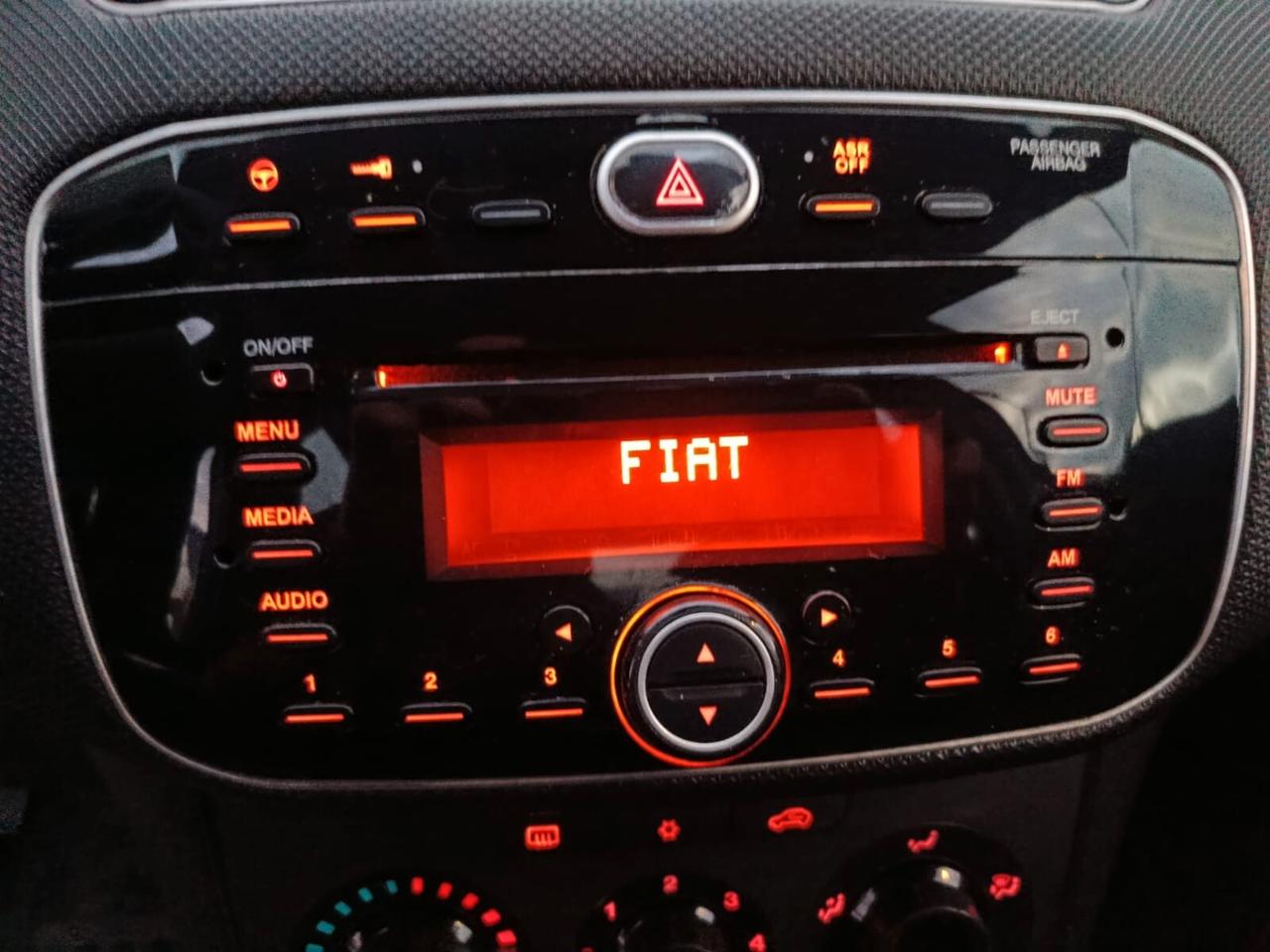 Fiat Punto 1.3 MJT II 75 CV 5 porte Street-2015